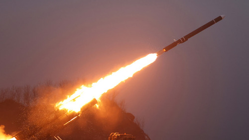 Умард Солонгос олон пуужинг нэгэн зэрэг харвагч системээ амжилттай туршив